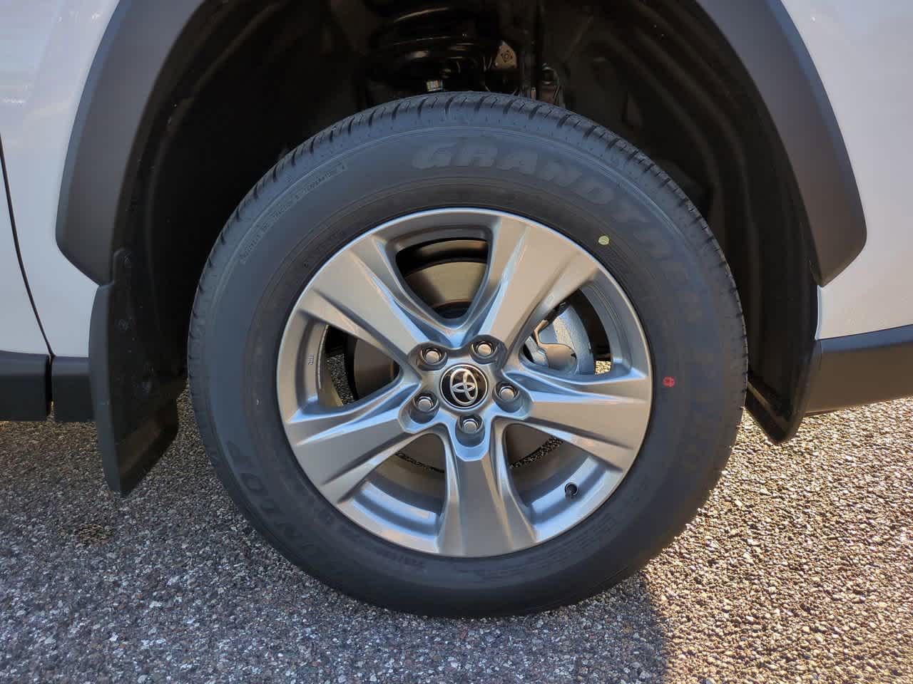 Thumbnail: 2025 Toyota RAV4 - 11