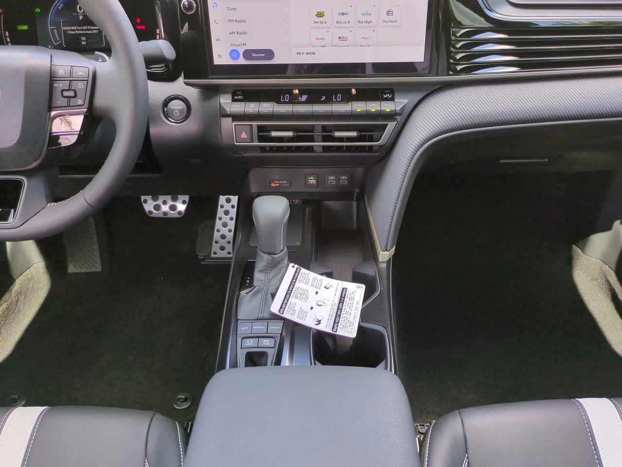 Thumbnail: 2025 Toyota Camry - 17
