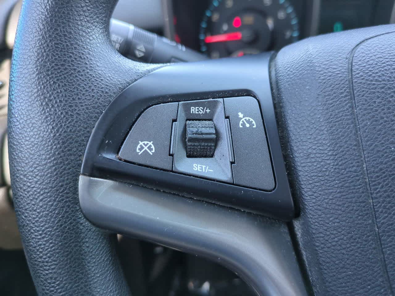 Thumbnail: 2013 Chevrolet Malibu - 20