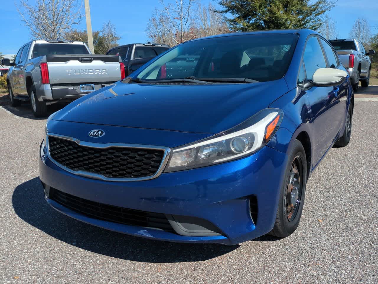 Thumbnail: 2017 Kia Forte - 2