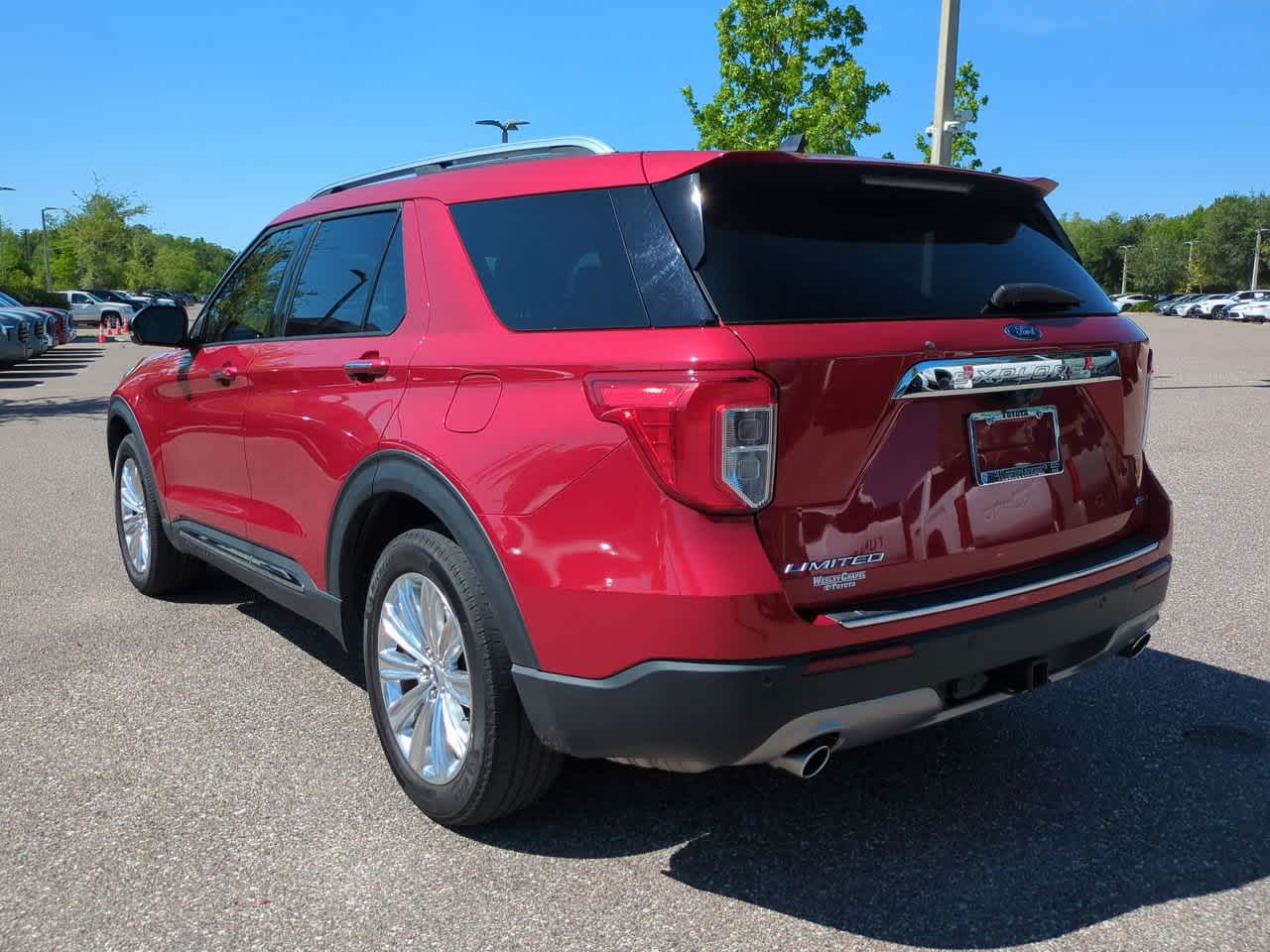 Thumbnail: 2021 Ford Explorer - 4