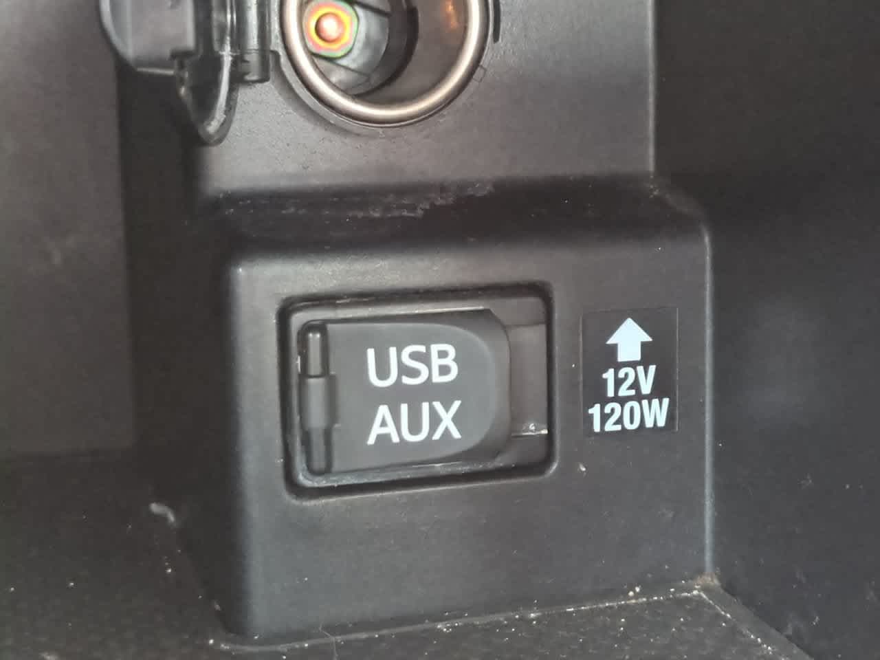 Thumbnail: 2012 Toyota Camry - 19