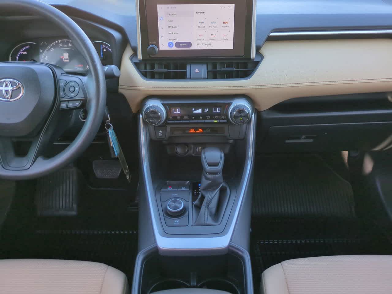 Thumbnail: 2025 Toyota RAV4 - 18