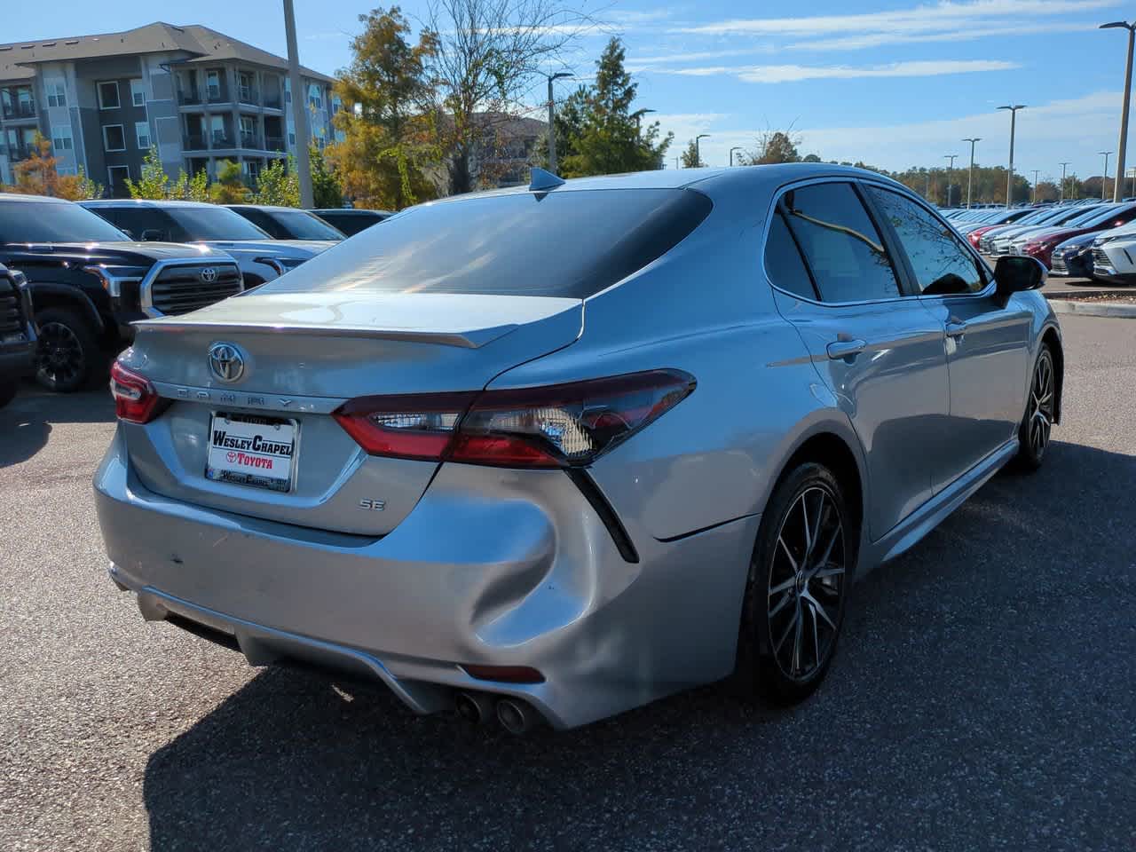 Thumbnail: 2022 Toyota Camry - 6