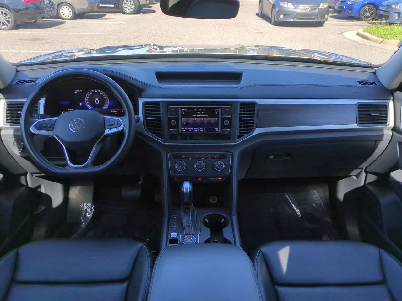 Thumbnail: 2022 Volkswagen Atlas - 15