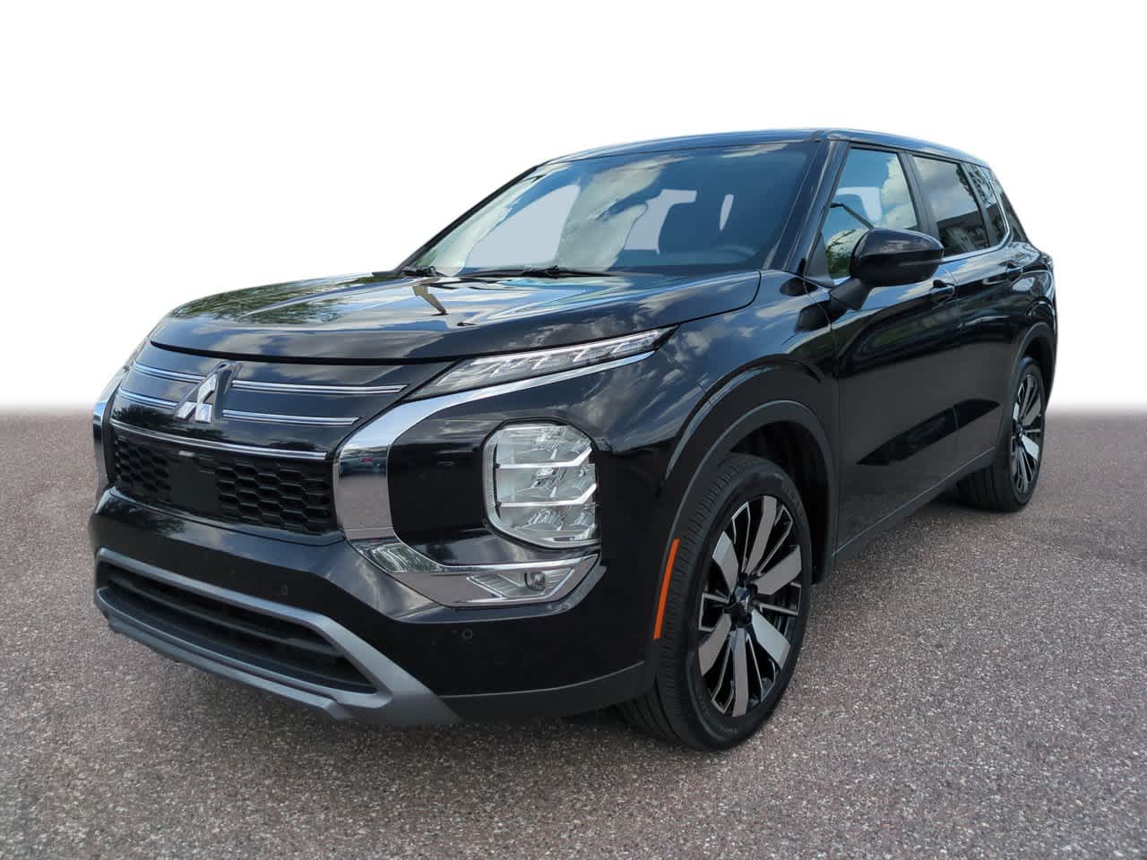 Thumbnail: 2025 Mitsubishi Outlander - 1