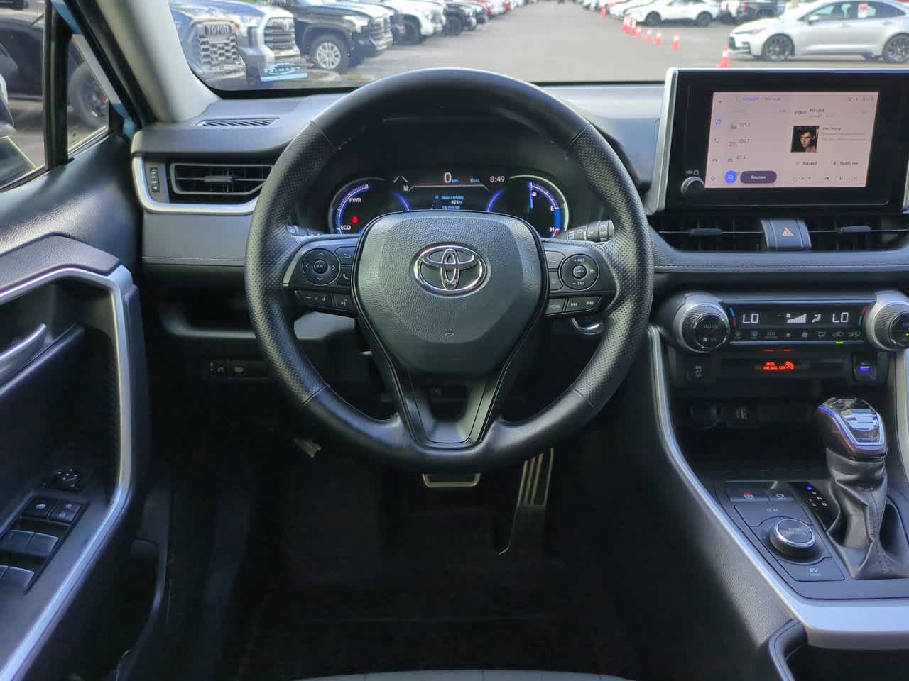 Thumbnail: 2023 Toyota RAV4 - 15