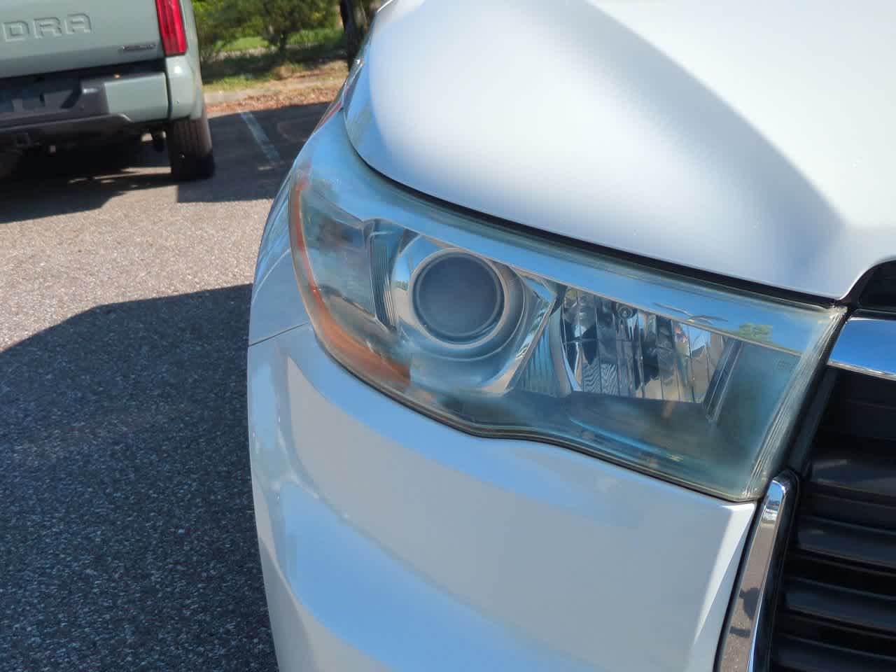 Thumbnail: 2016 Toyota Highlander - 10