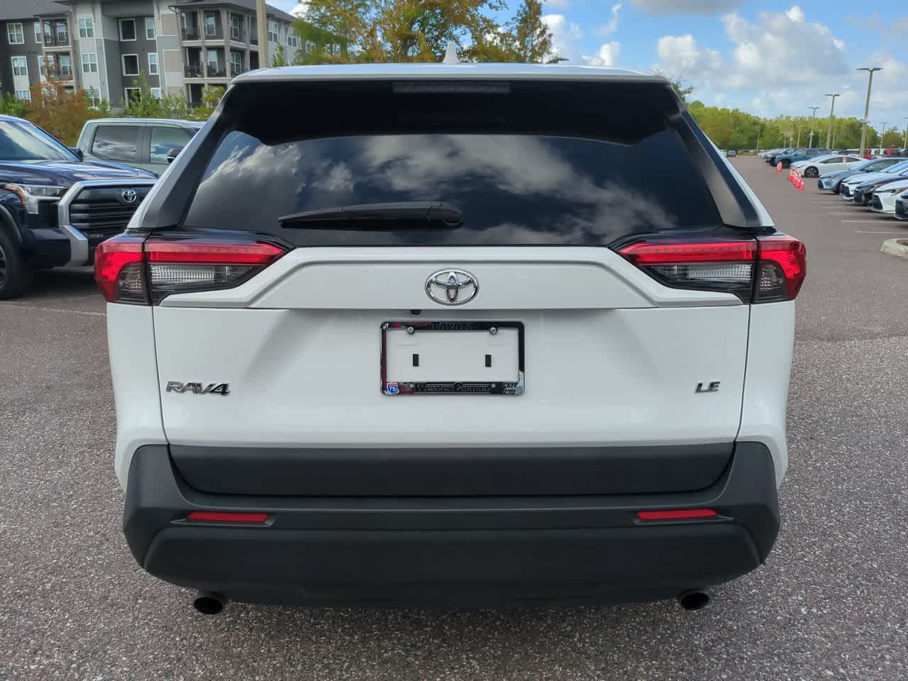 Thumbnail: 2022 Toyota RAV4 - 5