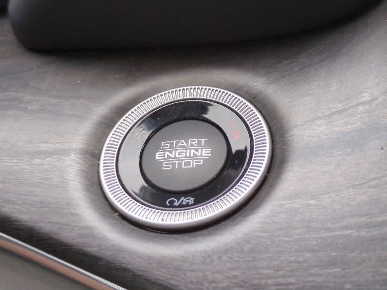 Thumbnail: 2021 Jeep Grand Cherokee L - 29