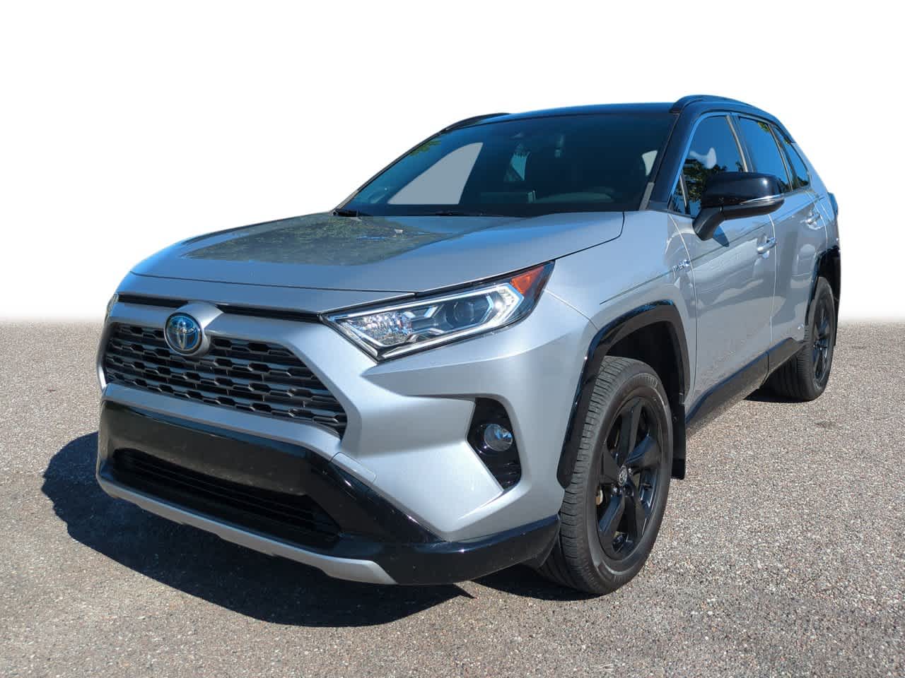 Thumbnail: 2020 Toyota RAV4 - 1