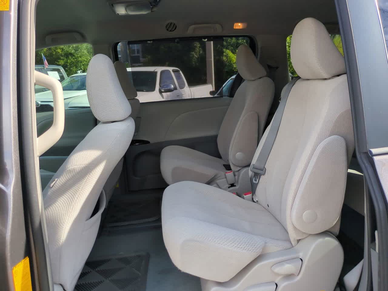 Thumbnail: 2012 Toyota Sienna - 14