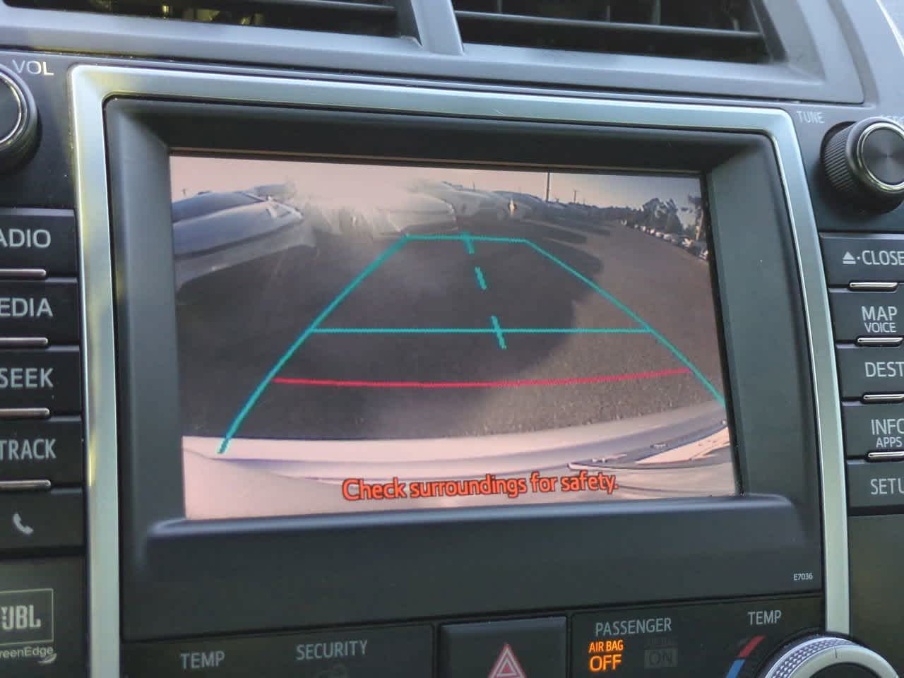 Thumbnail: 2012 Toyota Camry - 19