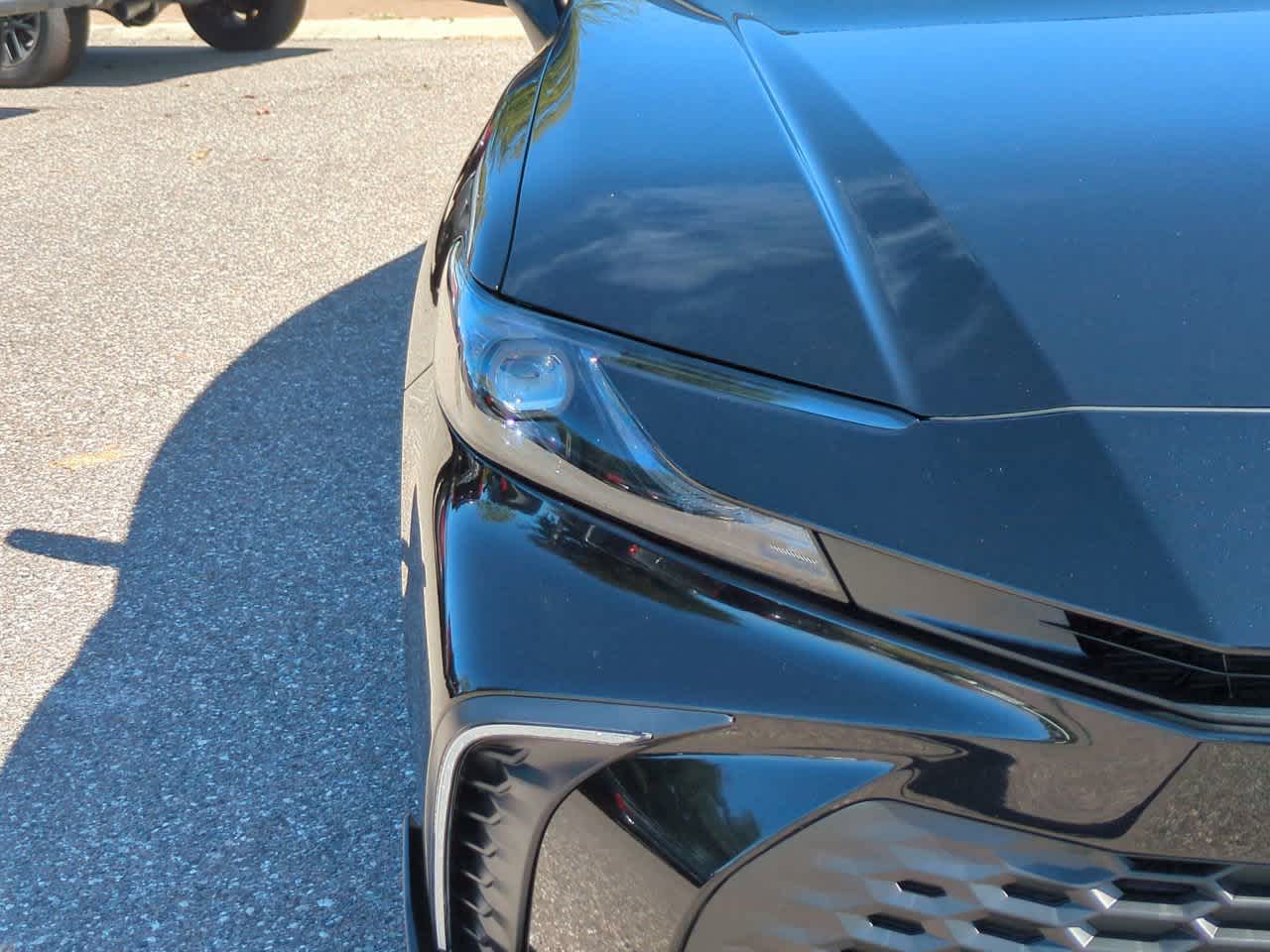 Thumbnail: 2025 Toyota Camry - 10