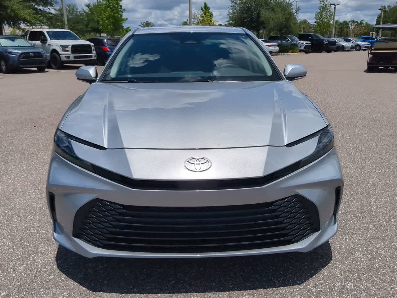 2025 Toyota Camry LE 9