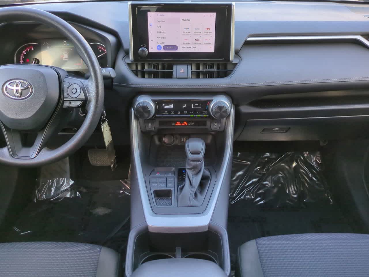 Thumbnail: 2023 Toyota RAV4 - 18