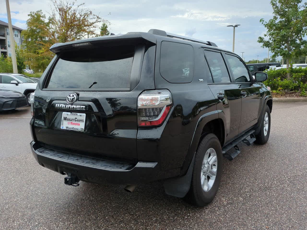 Thumbnail: 2022 Toyota 4Runner - 6