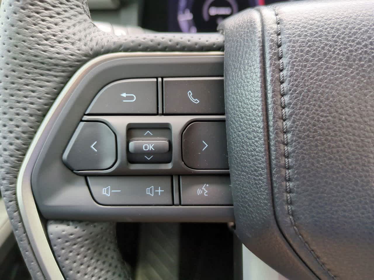 Thumbnail: 2025 Toyota Tacoma - 21