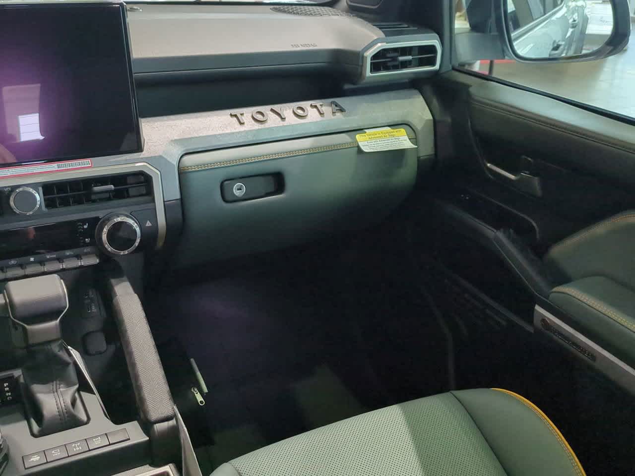 Thumbnail: 2025 Toyota Tacoma - 17