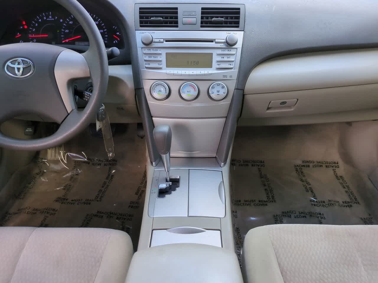 Thumbnail: 2010 Toyota Camry - 18