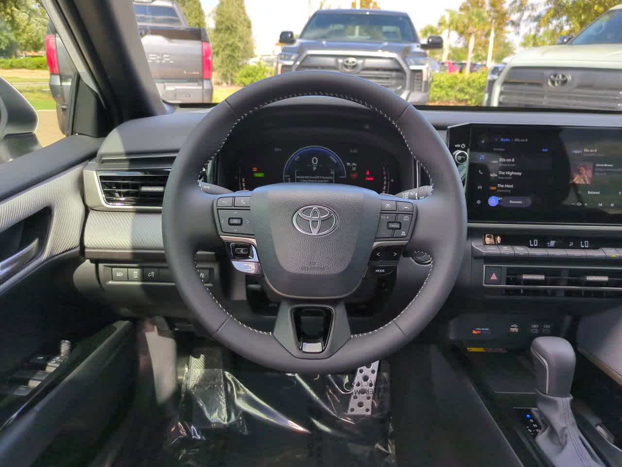 Thumbnail: 2025 Toyota Camry - 15