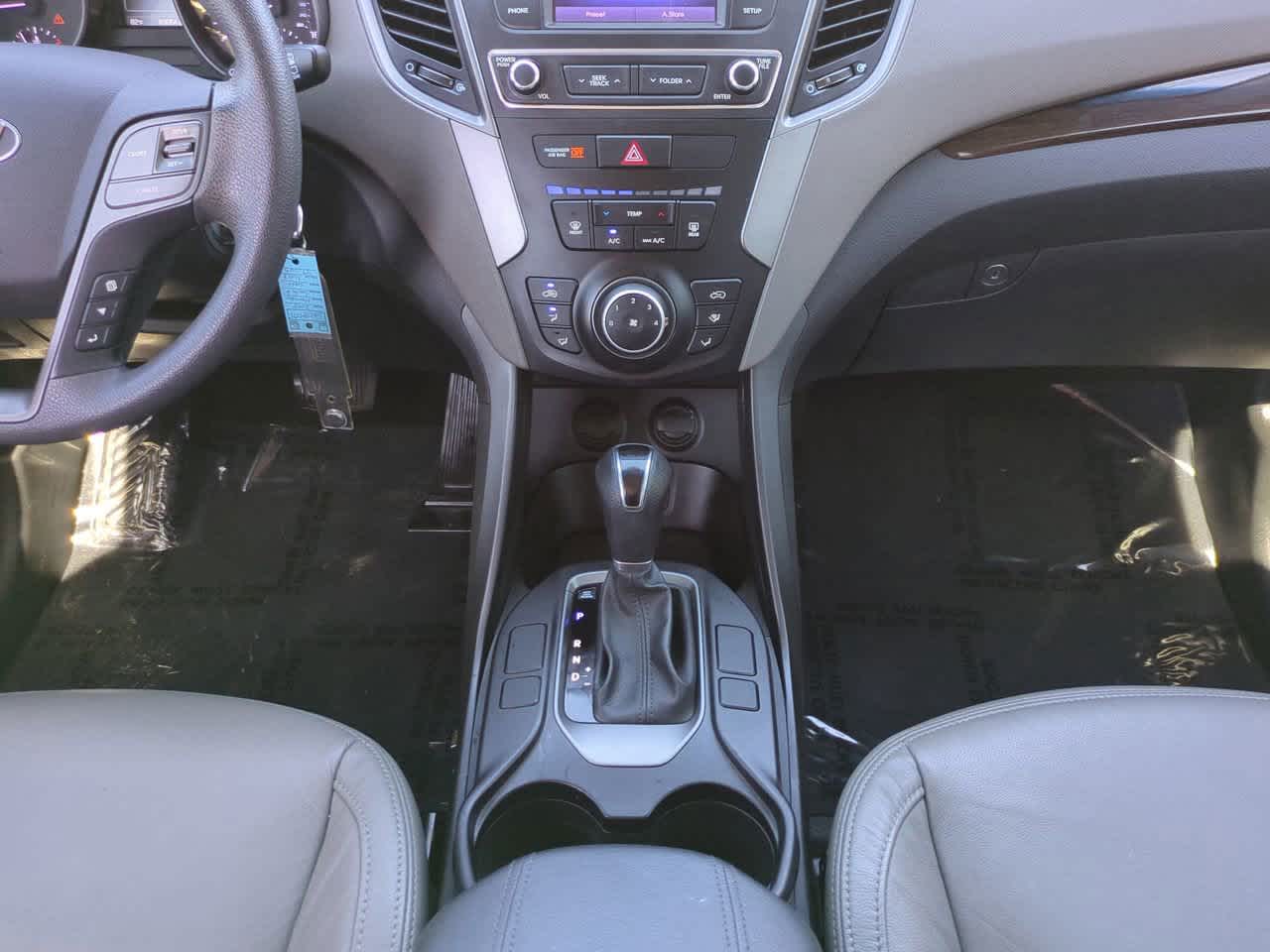 Thumbnail: 2018 Hyundai Santa Fe - 18