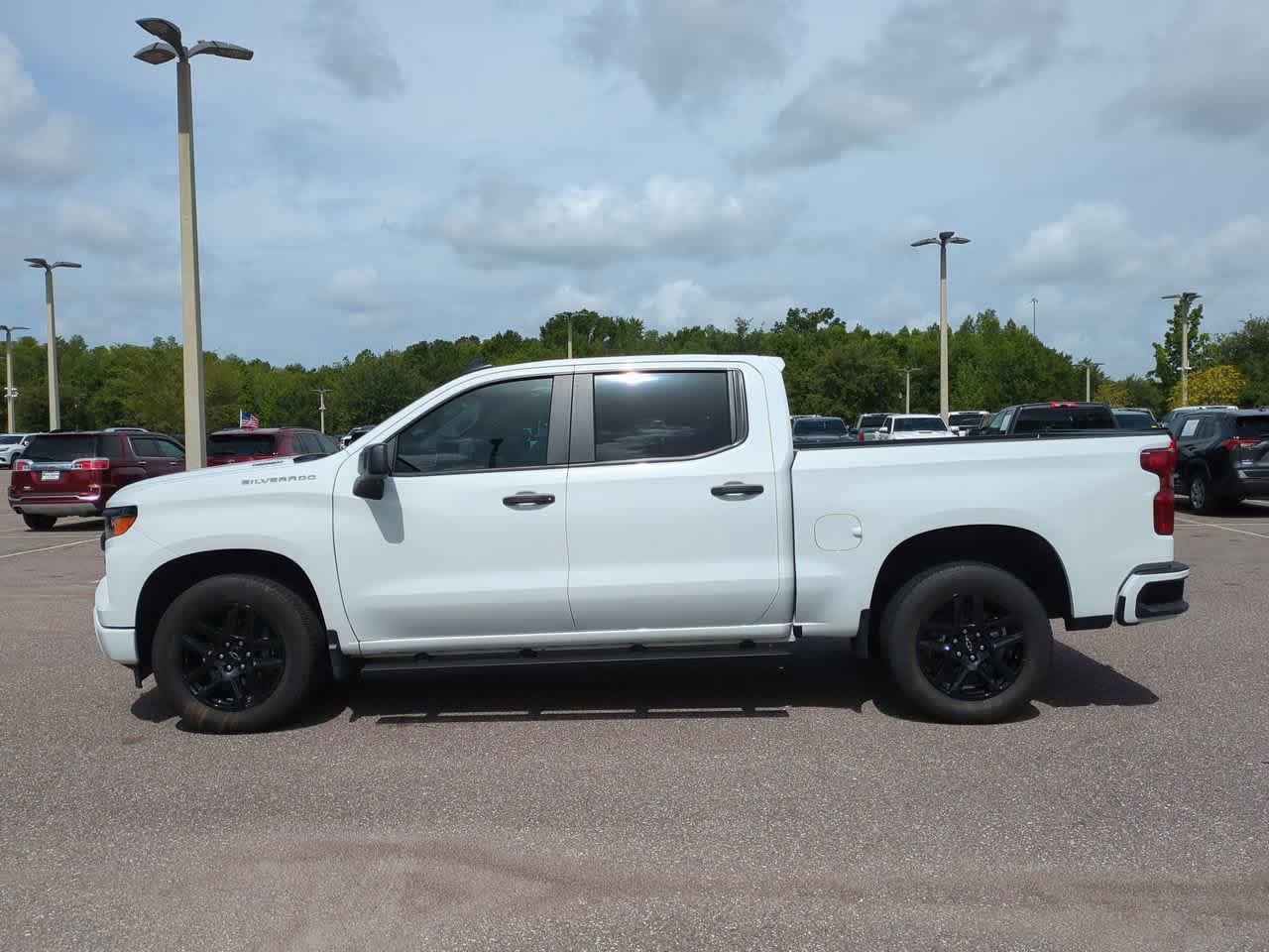 2024 Chevrolet Silverado 1500 Custom 3