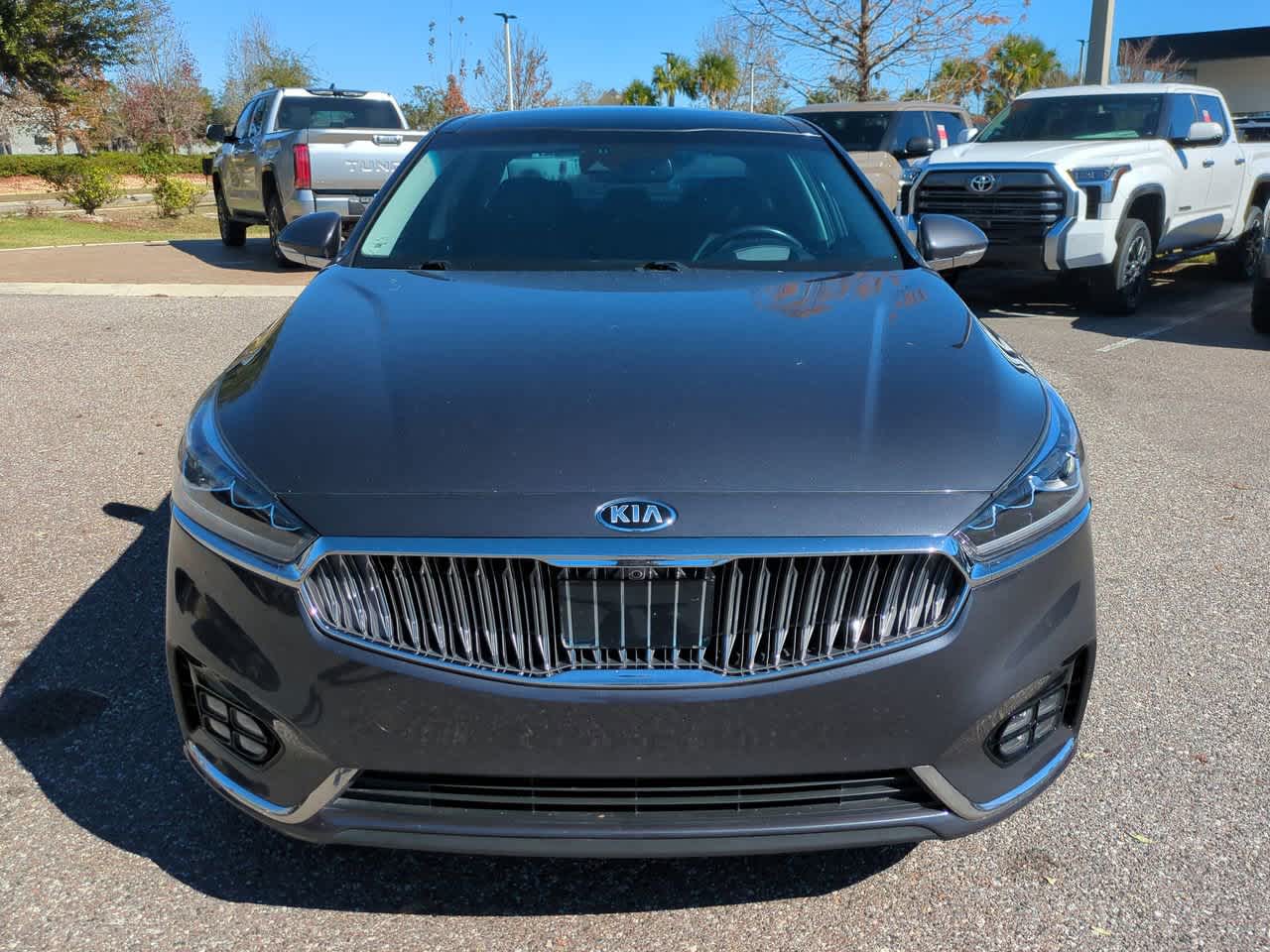 Thumbnail: 2019 Kia Cadenza - 9