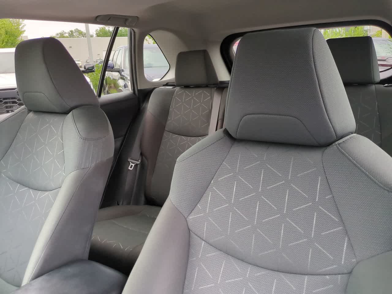 Thumbnail: 2024 Toyota RAV4 - 8