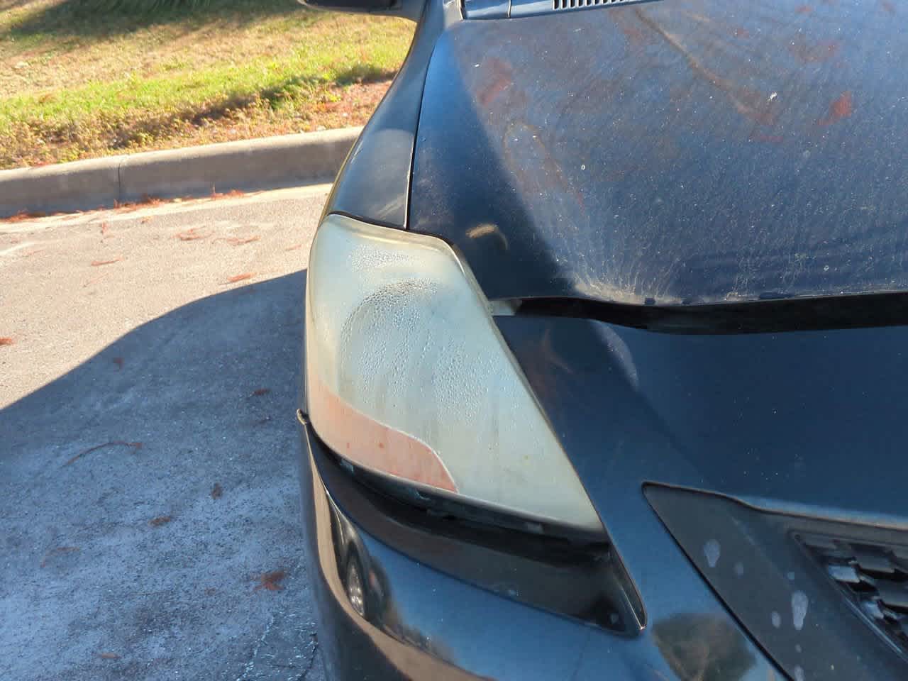 Thumbnail: 2010 Toyota Yaris - 8