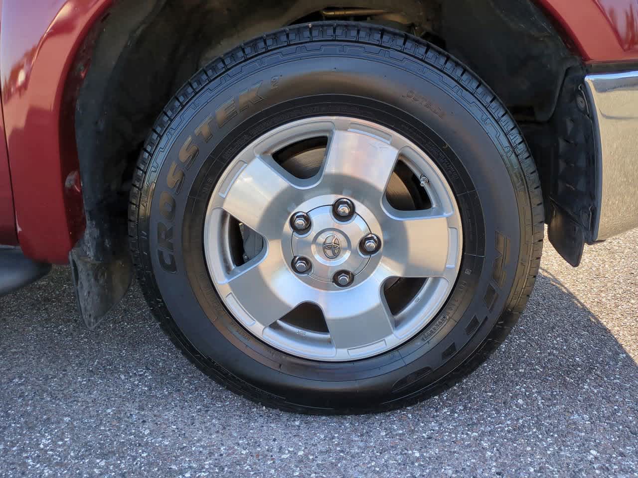 Thumbnail: 2010 Toyota Tundra - 11