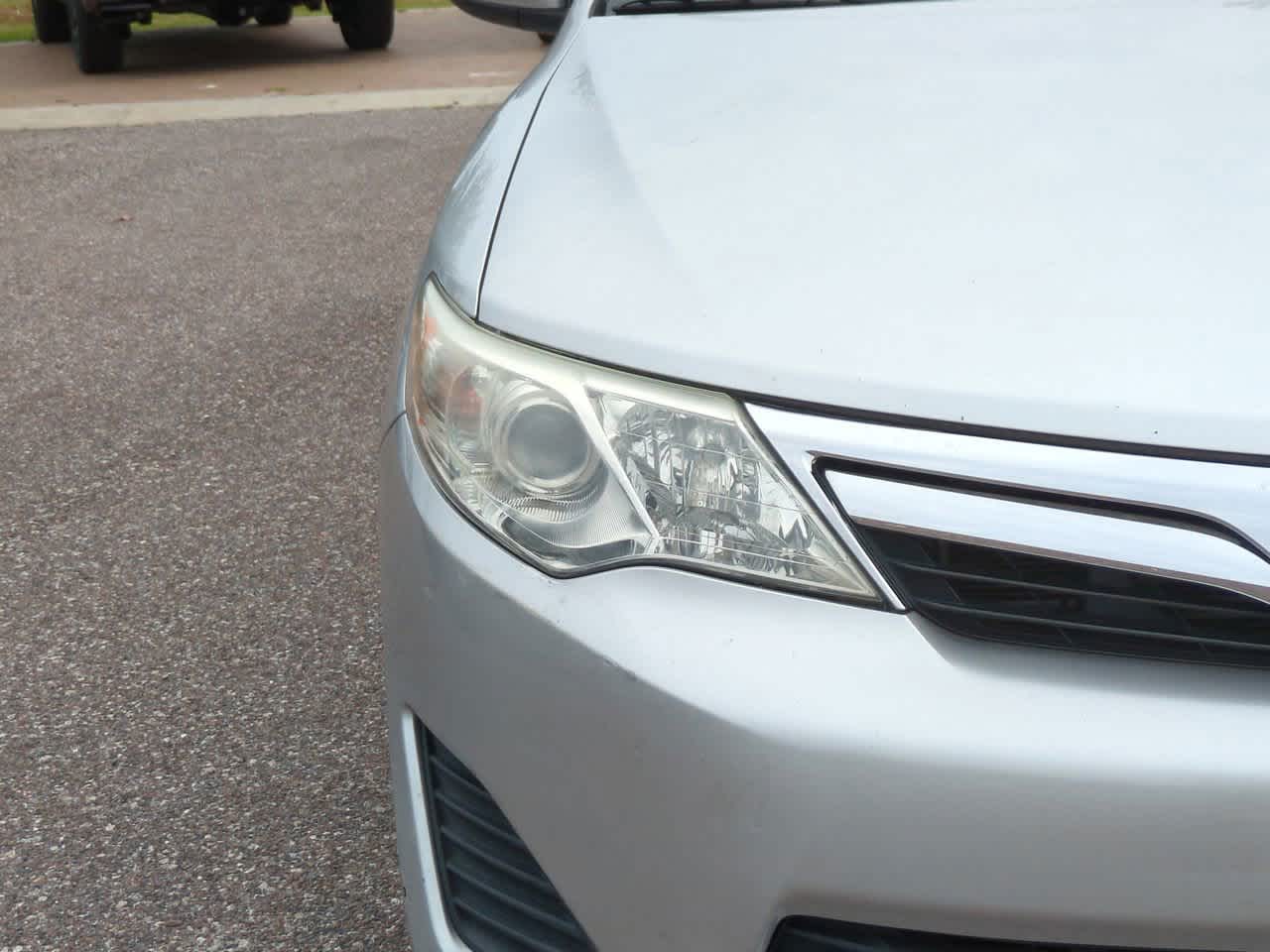 Thumbnail: 2013 Toyota Camry - 10