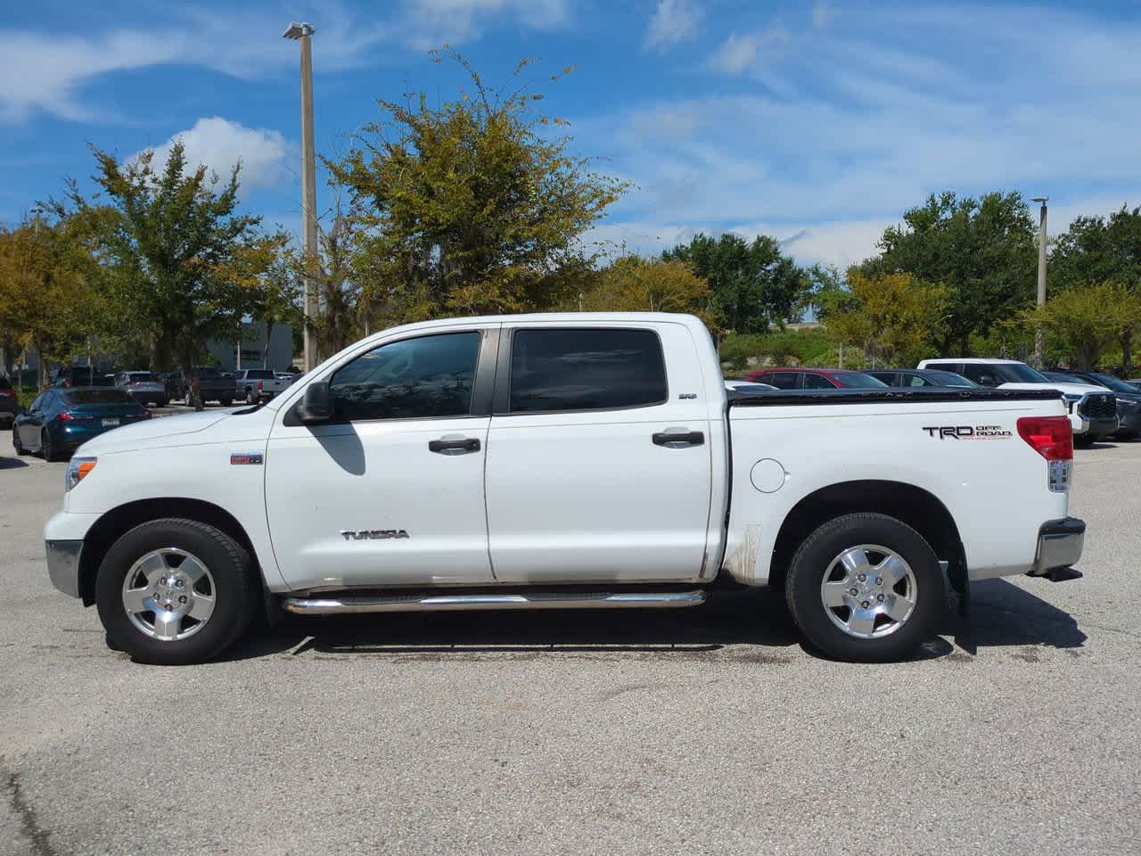 Thumbnail: 2011 Toyota Tundra - 3