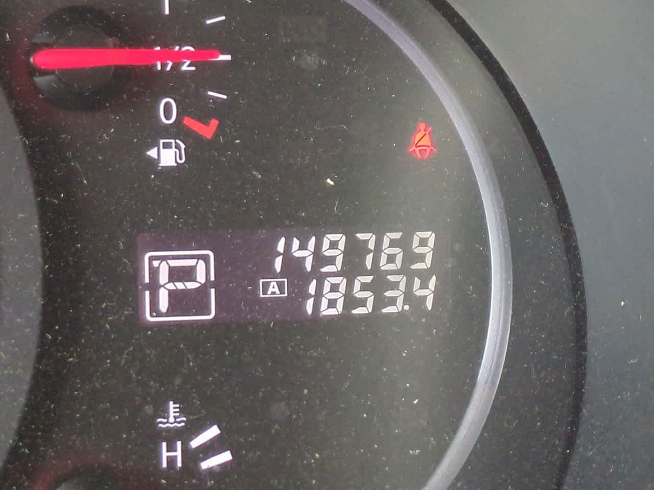 Thumbnail: 2015 Nissan Quest - 24