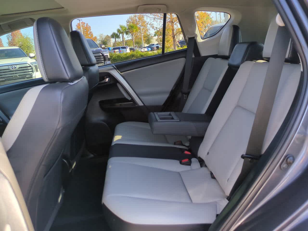 Thumbnail: 2017 Toyota RAV4 - 13