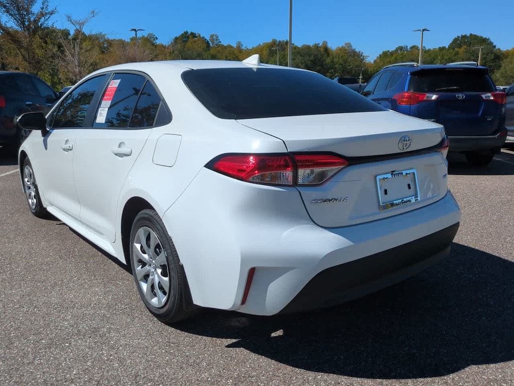 New 2026 Toyota Corolla LE Sedan
