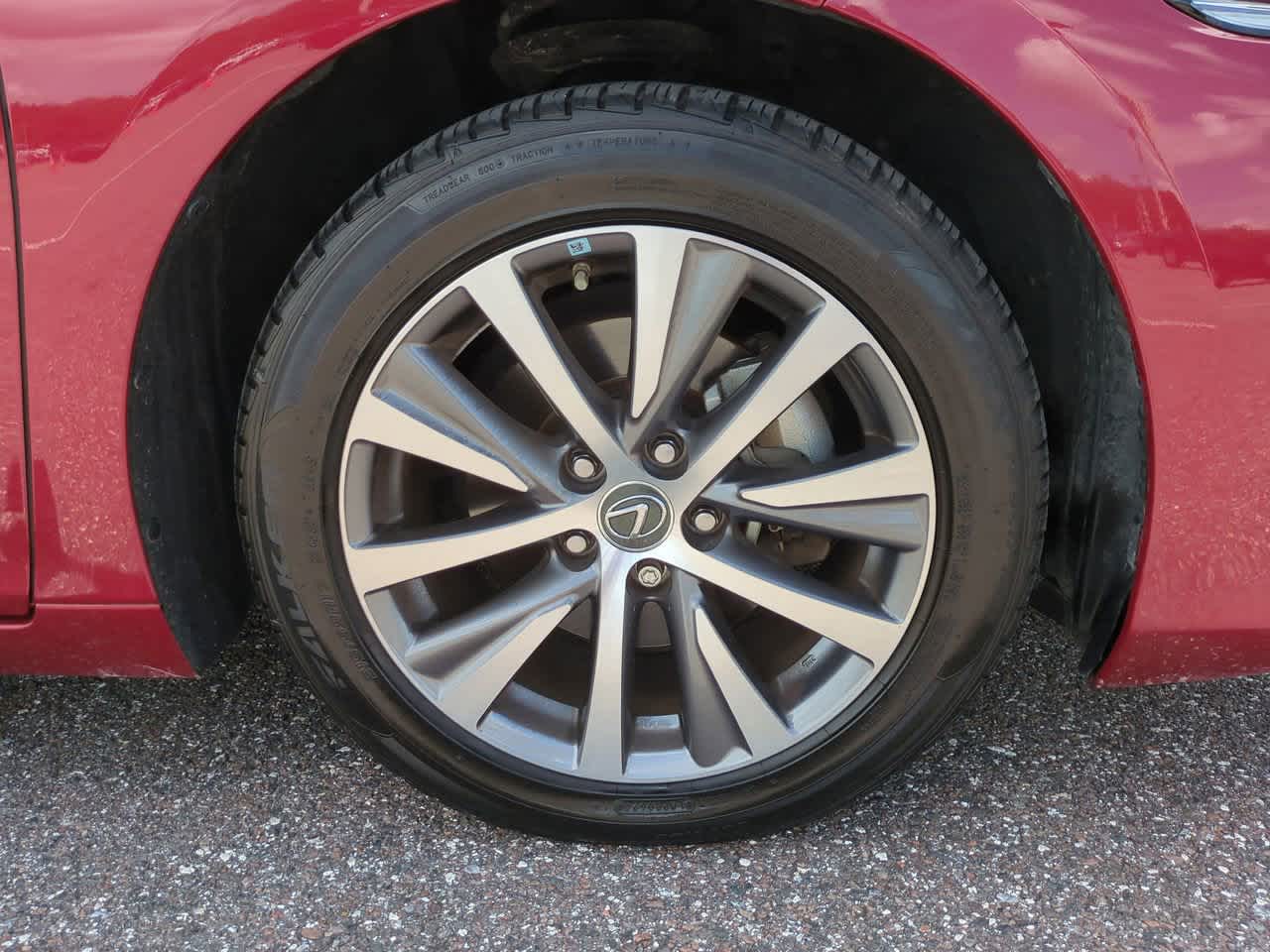 Thumbnail: 2019 Lexus ES - 11