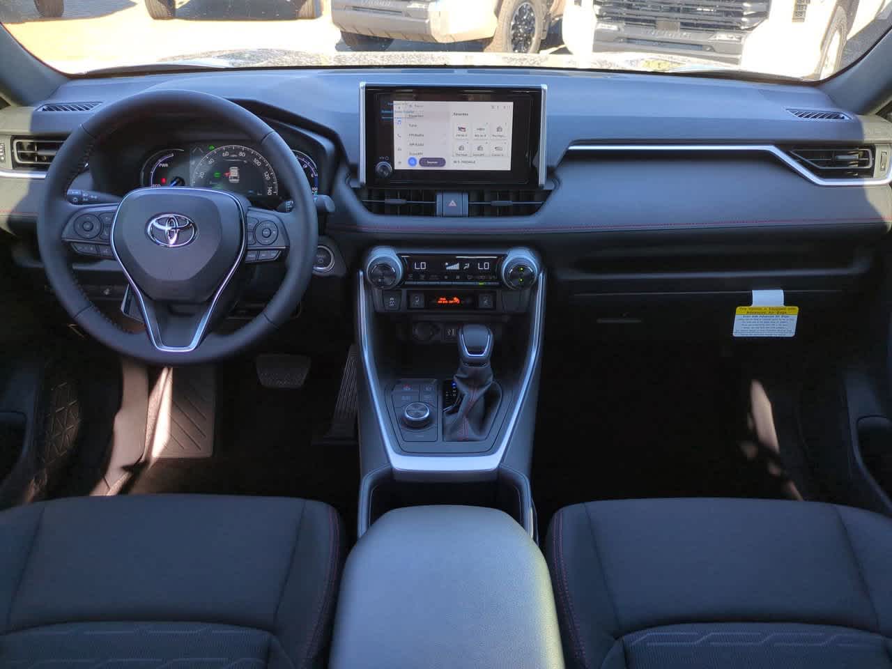 Thumbnail: 2025 Toyota RAV4 - 14