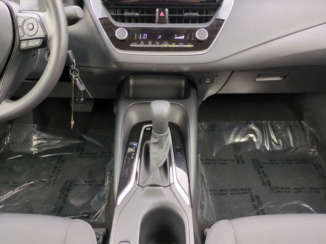 Thumbnail: 2025 Toyota Corolla - 18