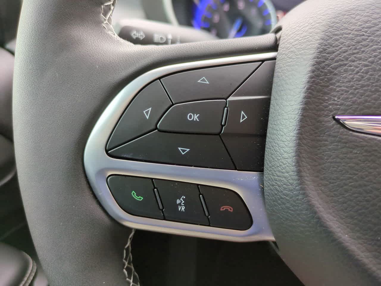 Thumbnail: 2026 Chrysler Pacifica - 24