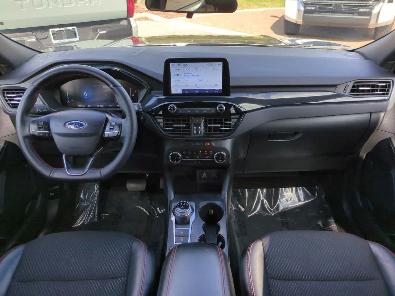 Thumbnail: 2025 Ford Escape - 14