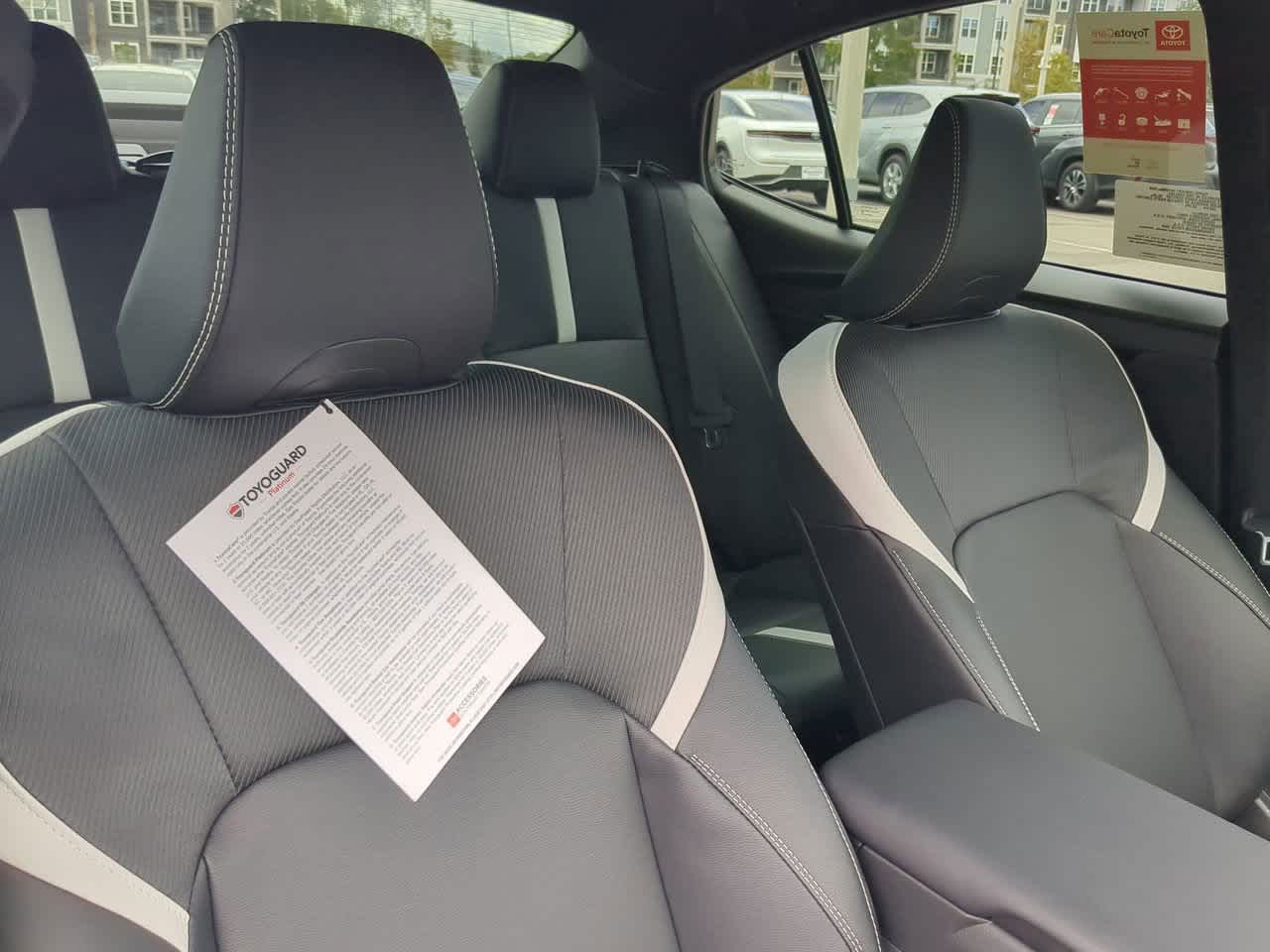 2025 Toyota Camry SE 7