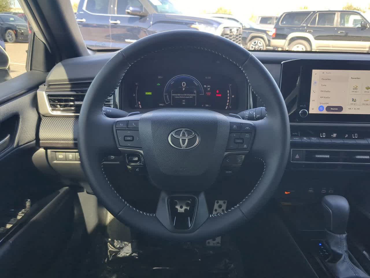 2025 Toyota Camry SE 15