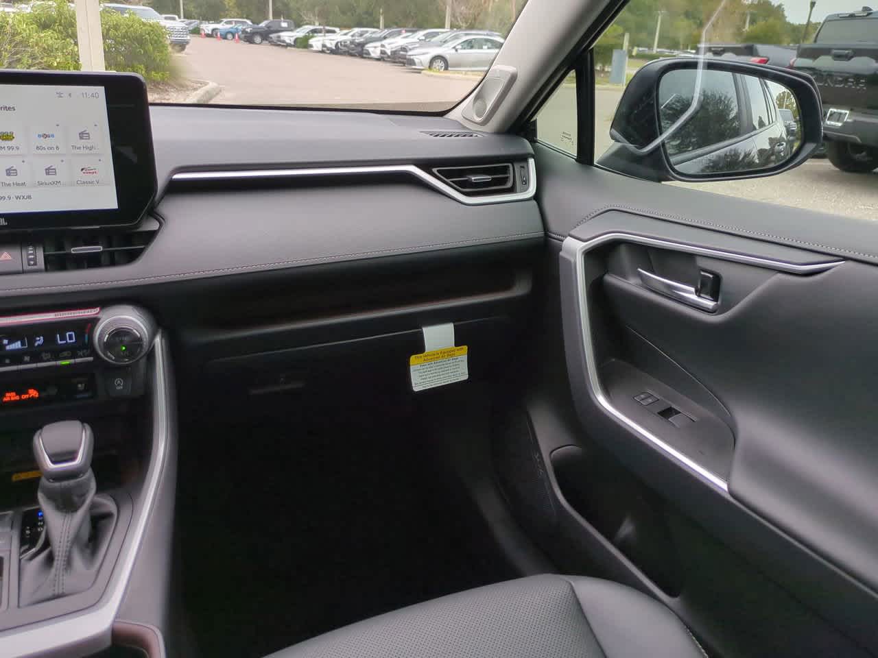 Thumbnail: 2025 Toyota RAV4 - 16