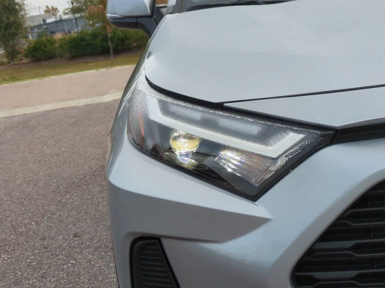 Thumbnail: 2025 Toyota RAV4 - 10