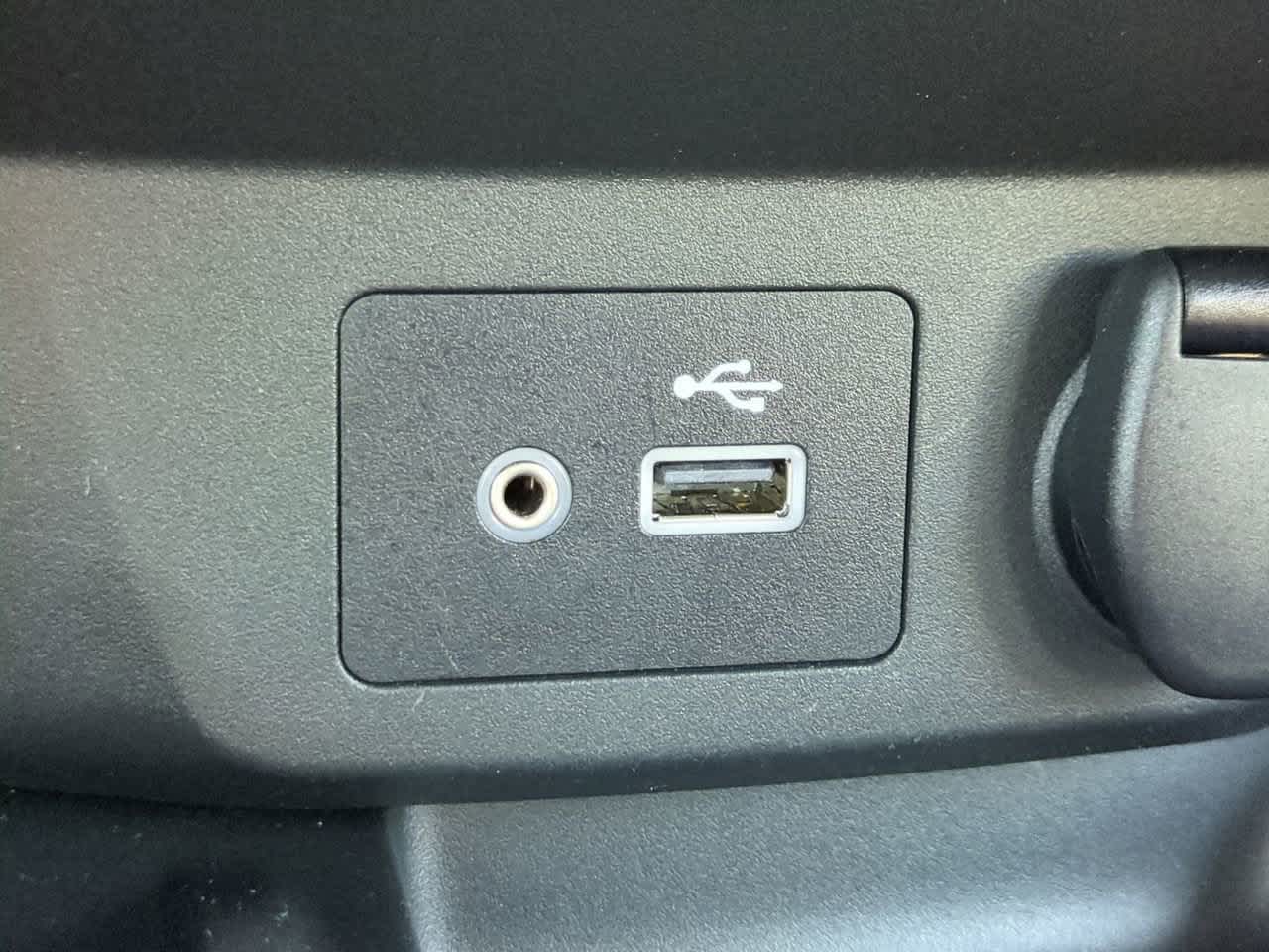 Thumbnail: 2019 Nissan Rogue Sport - 21