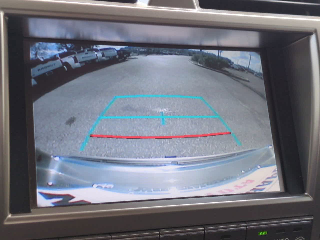 Thumbnail: 2020 Lexus GX - 21