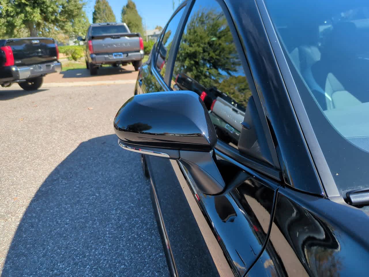 Thumbnail: 2025 Toyota Camry - 12