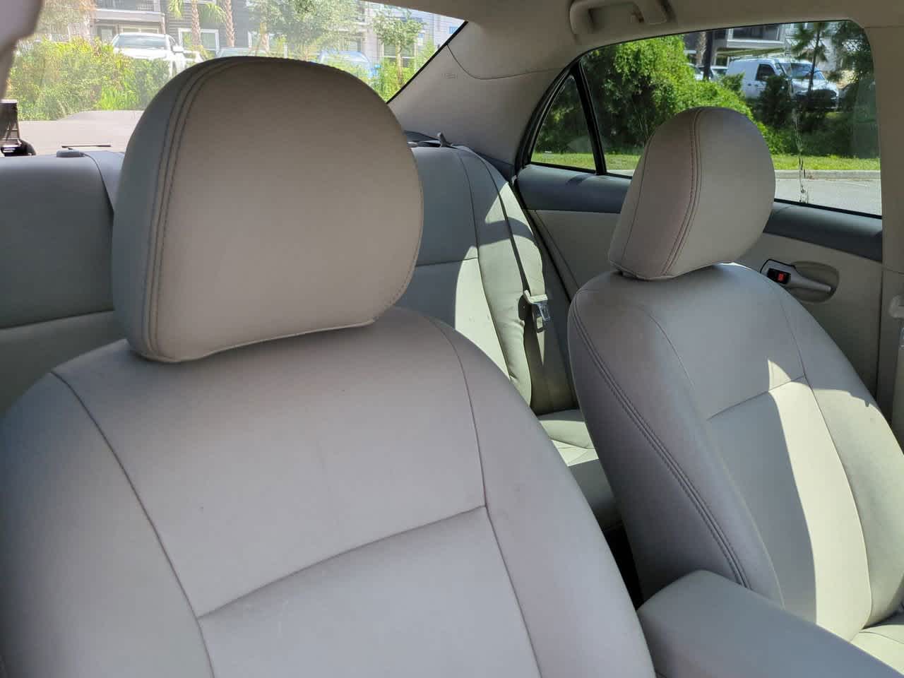 Thumbnail: 2010 Toyota Corolla - 7