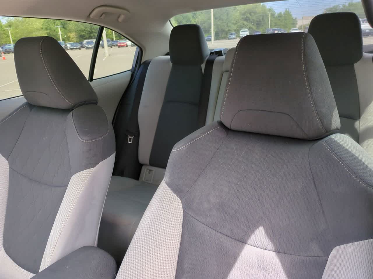 2022 Toyota Corolla LE 8